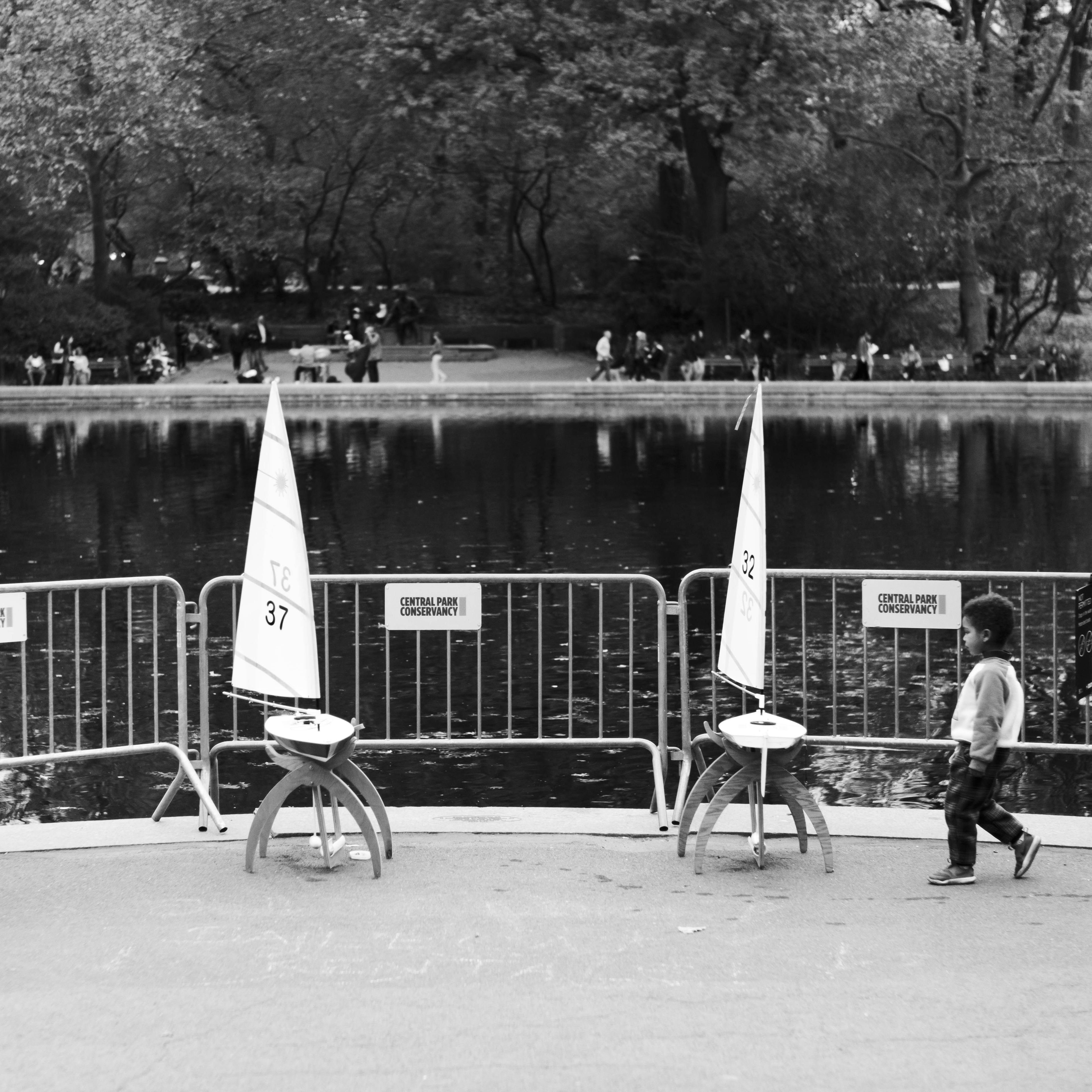 Street photograph 27